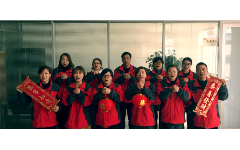 旭派電池銷售服務(wù)部給您拜年啦！