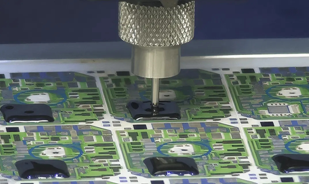 【焊點保護UV膠】的性能優(yōu)勢及在應(yīng)用中的必要性？