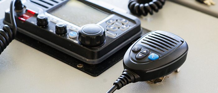 【對講機涂覆三防膠】應(yīng)用的必要性，及如何進行選擇？