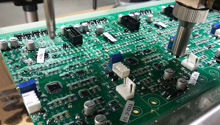 【三防漆】研泰解析其噴涂中出現(xiàn)虹吸現(xiàn)象的原因及處理方法